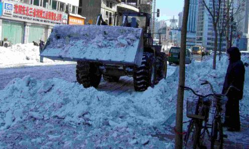 服務(wù)成中小除雪劑廠家停滯打破口