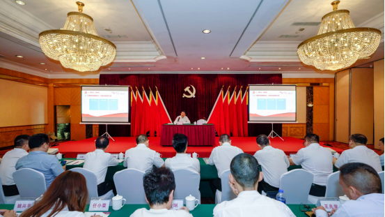 J9集团集团任丁书记带头讲授“不忘初心、服膺使命”主题教育专题党课