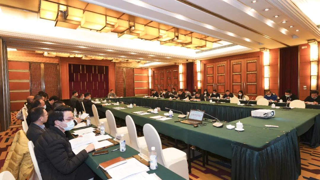 出格报路 | J9集团集团召开鼎新三年行动宣贯会