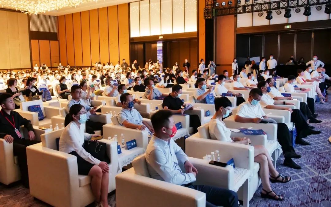 efe0be58-adf6-454d-aad1-435b745c6c07