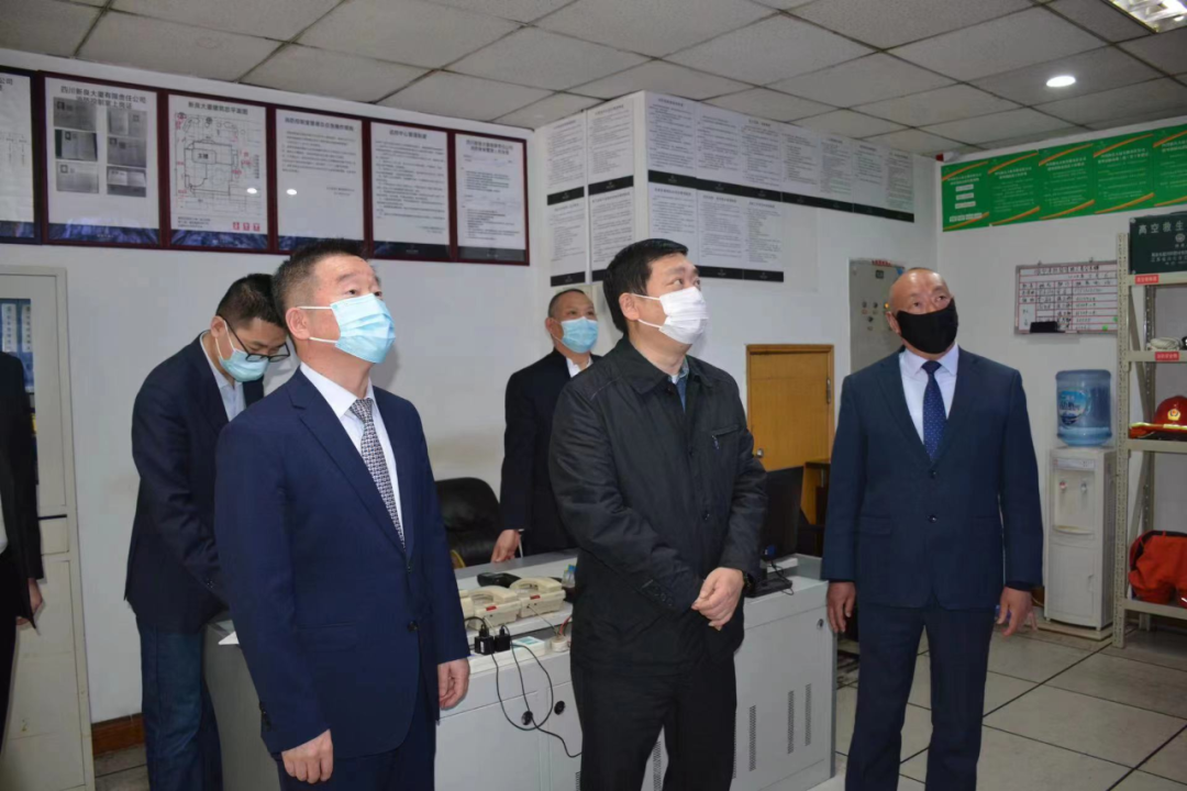 集团辅导带队赴新良公司安全查抄