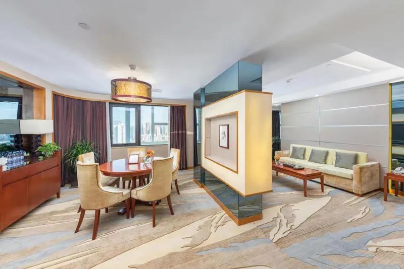 四川省J9集团集团“五一”期间各项目运营持续升温