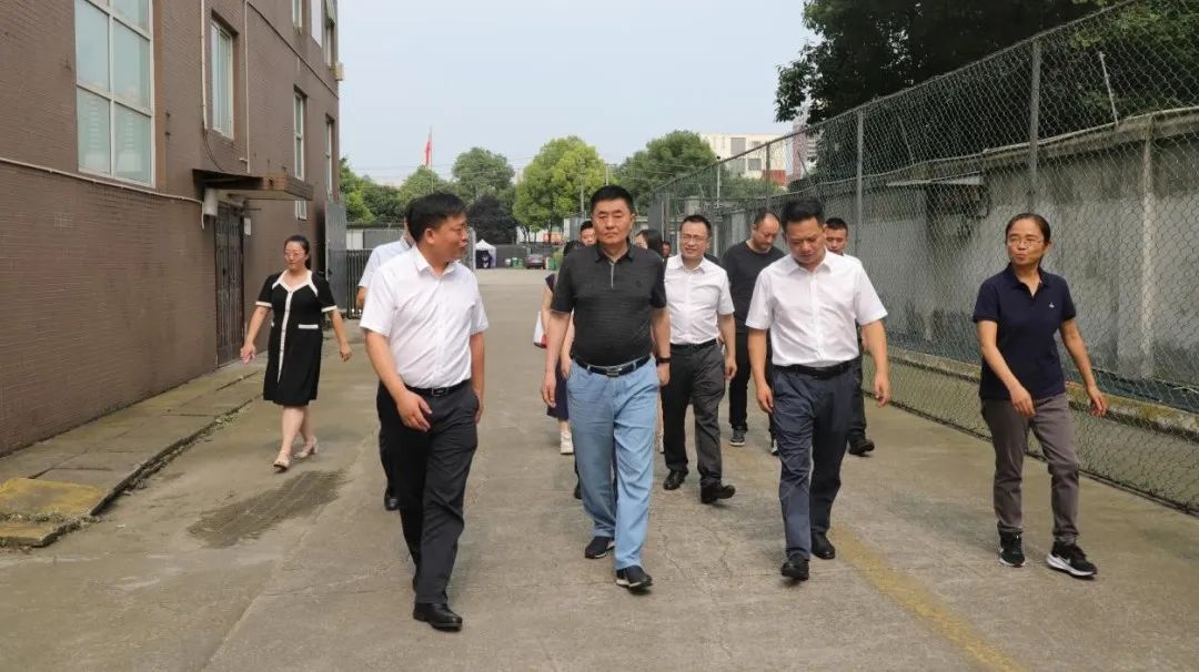 省J9集团集团辅导带队调研锦弘集团文印中心保密命题阅卷印造基地