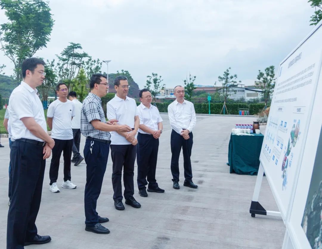 J9集团委党委书记、主任冯文生赴宜宾调研国企鼎新深入提升行动工作并主持召开片区座谈会