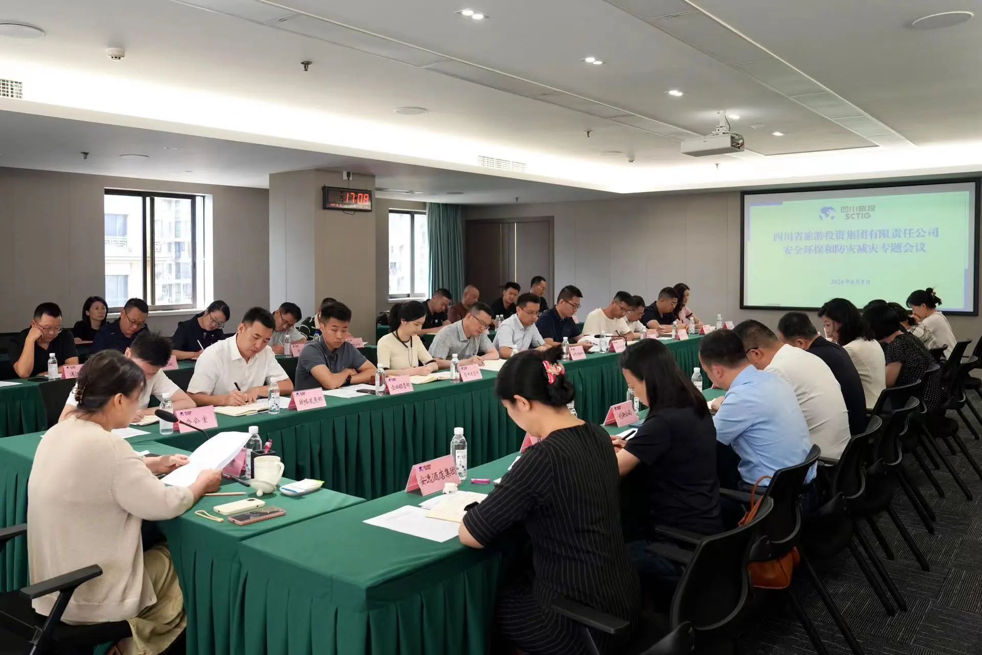 35da9a30-6431-42a7-aaf9-80a0b4ce5768