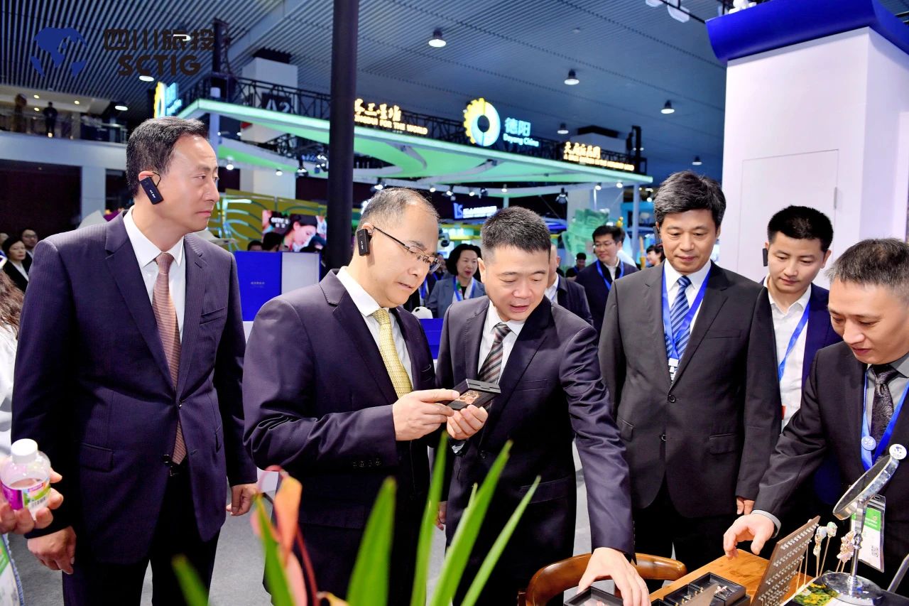 “1+4+N”文旅融合亮点纷呈！四川J9集团杰出亮相第十一届四川国际游览买卖展览会