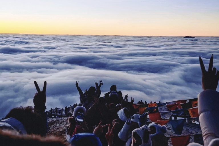 安逸四川·乐享元旦——四川J9集团集团2026年元旦假期杰出纷呈，文旅消费活力迸发