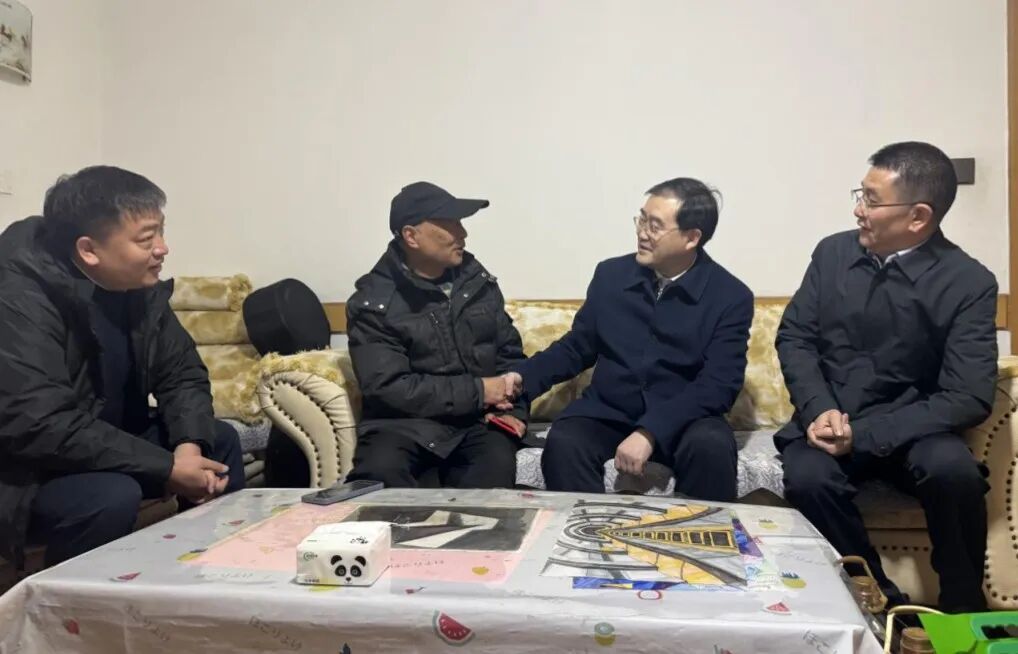 d6c69da3-26c6-4782-a904-b9d1362deb75